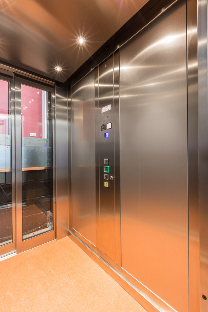 Grand Theatre, Leeds