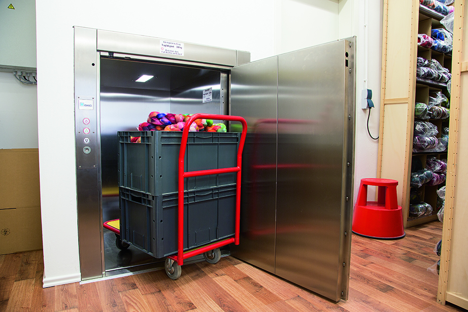 Lift Specification - What is the lift carrying?