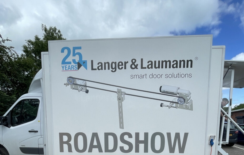 L&L Roadshow