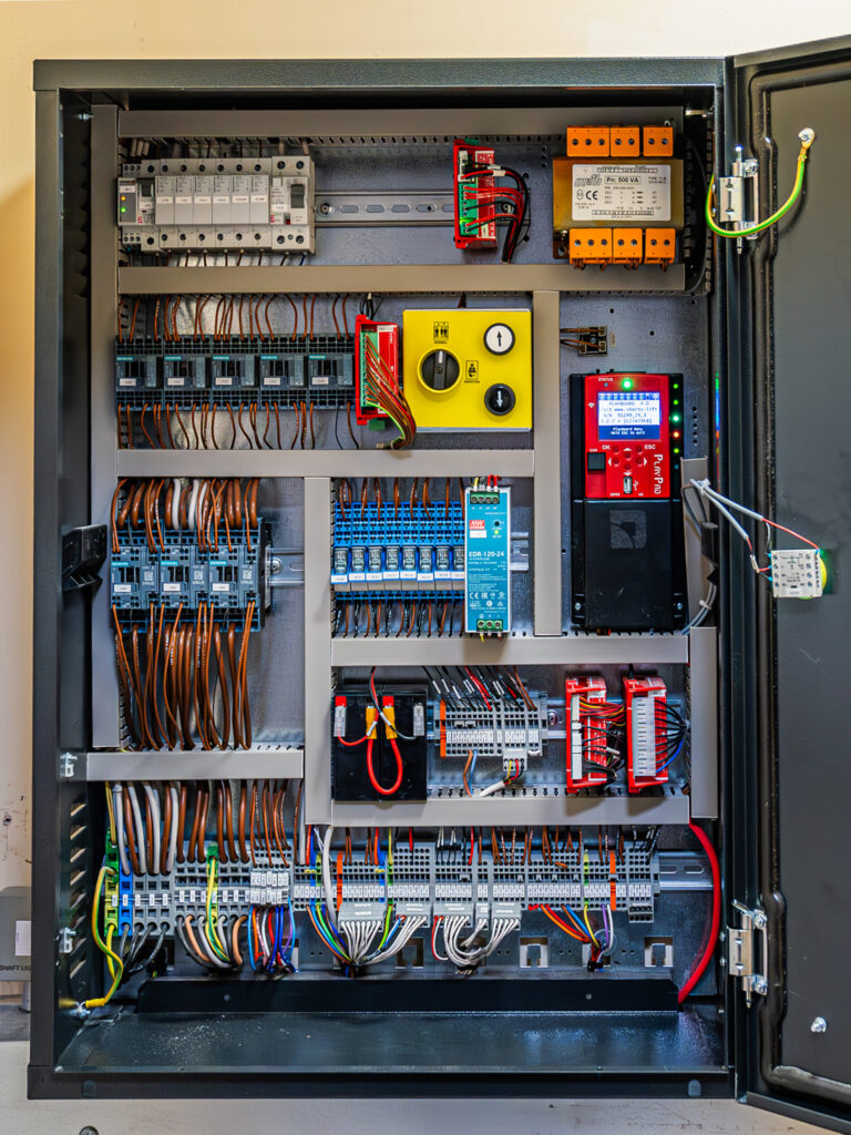 DMG PB4 Lift Controller Open